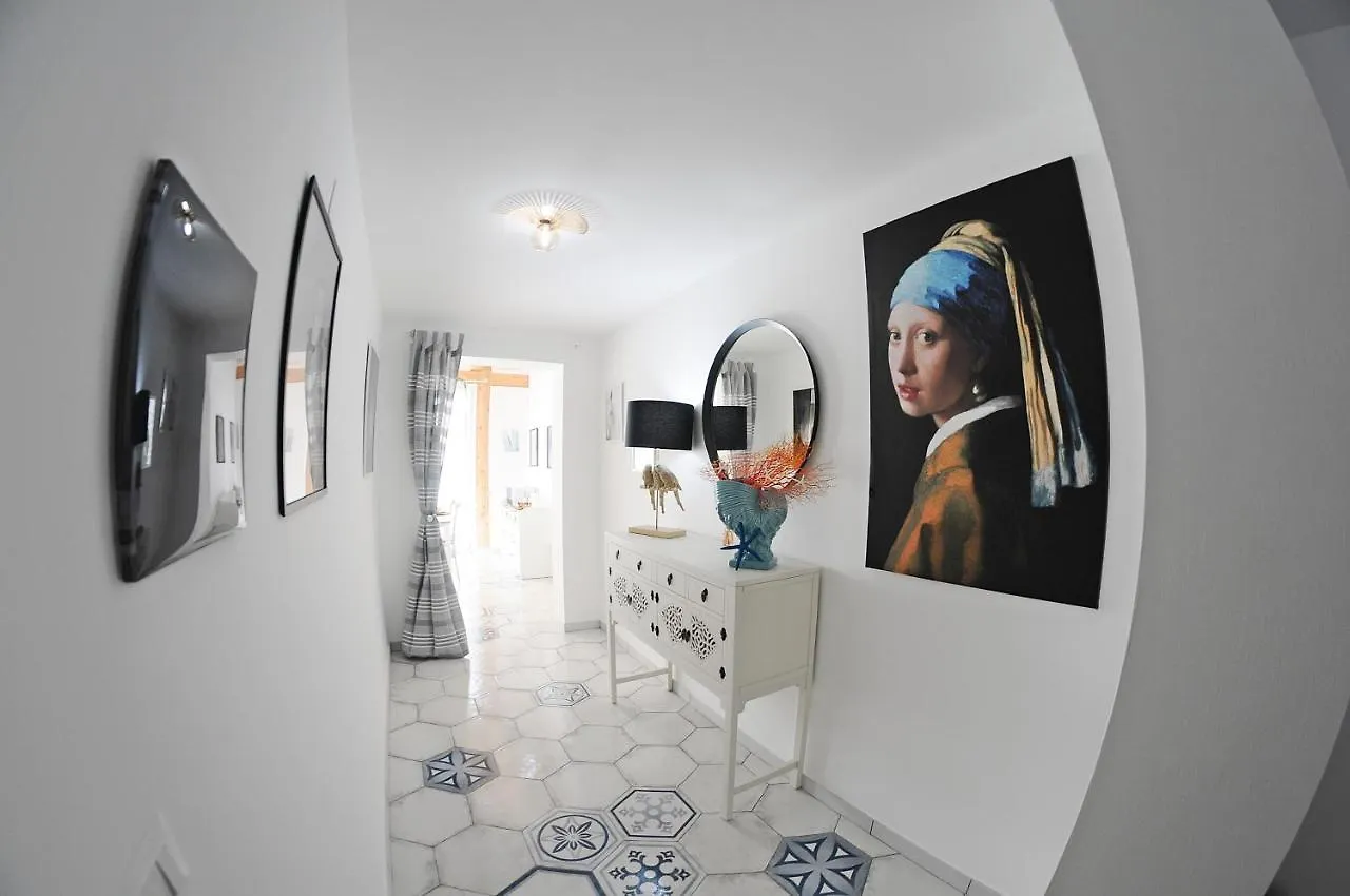 Maison C&G Hotel Pachino 0*,  Italy